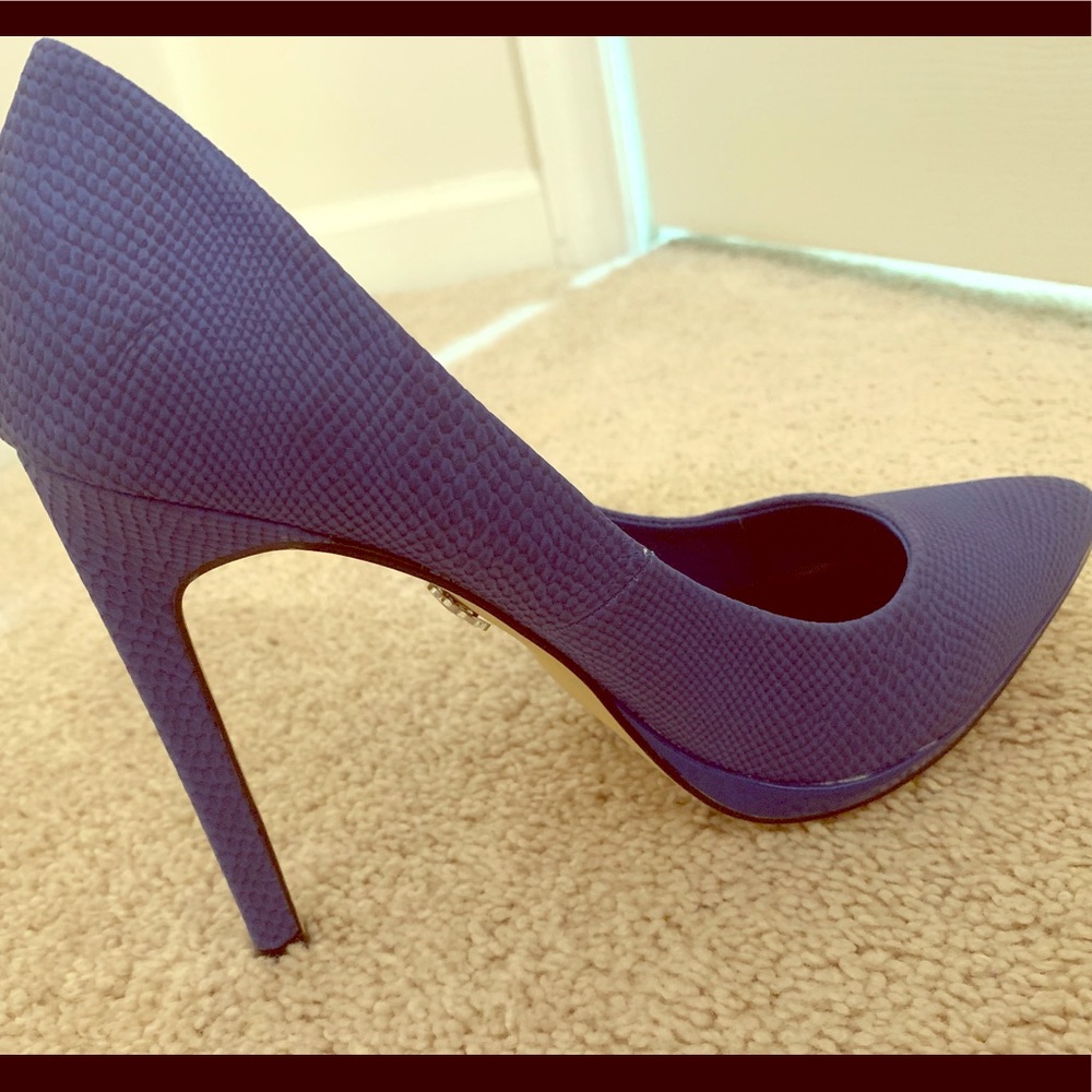Rock and Republican Blue Pumps